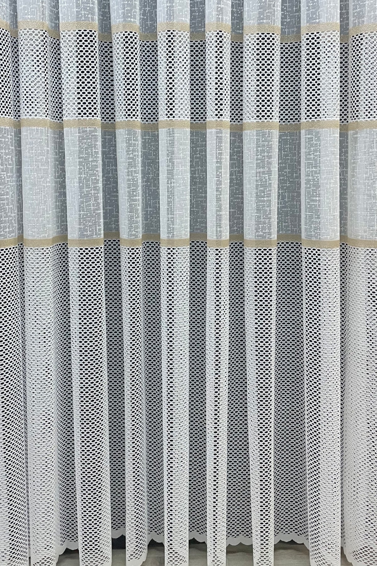 Bodrum Şeritli Tül Perde - Gold - Görsel 1
