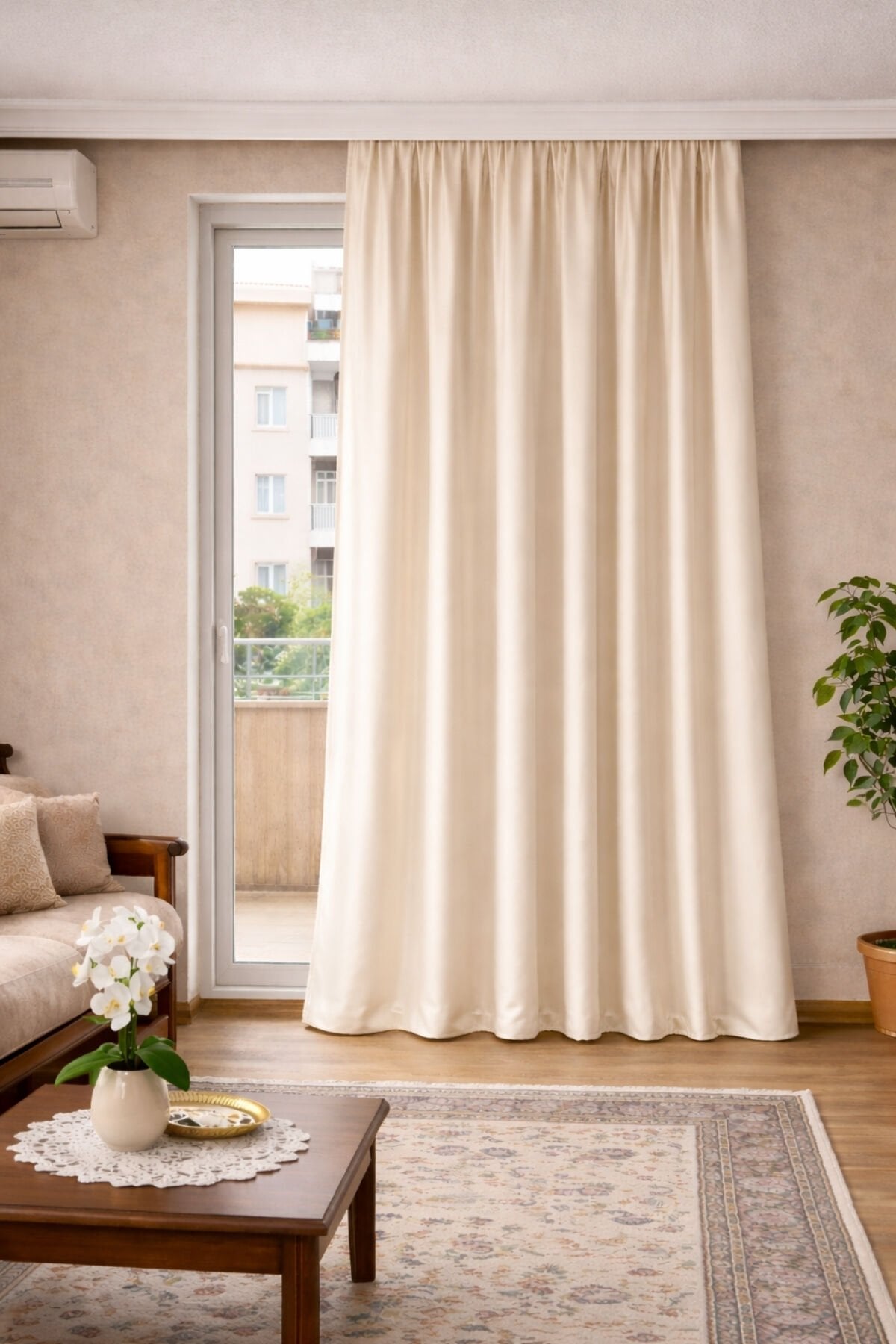 Saten Güneşlik Perde - Krem