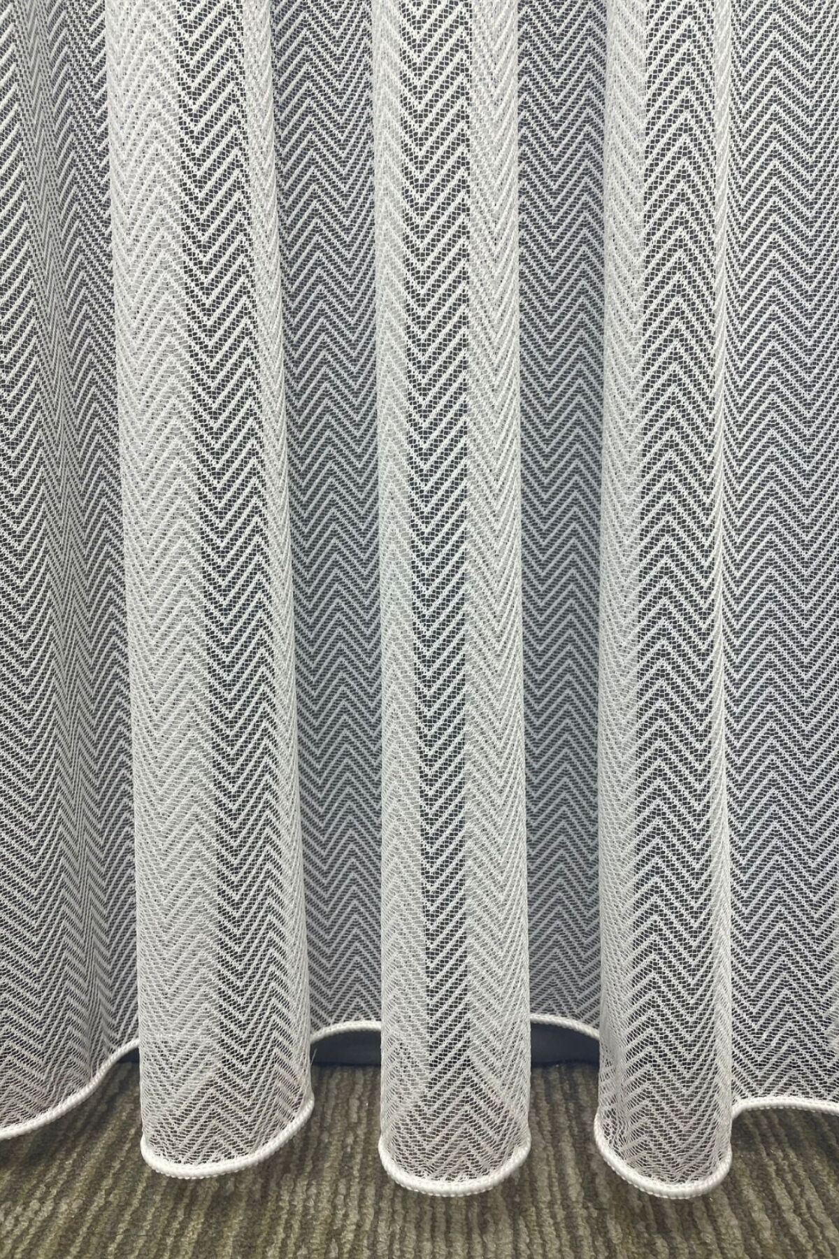 Kelebek Desenli Örme Tül Perde