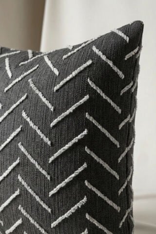 Harmony Serisi Püsküllü Dekoratif Kırlent Kılıfı – Antrasit&Açık Gri